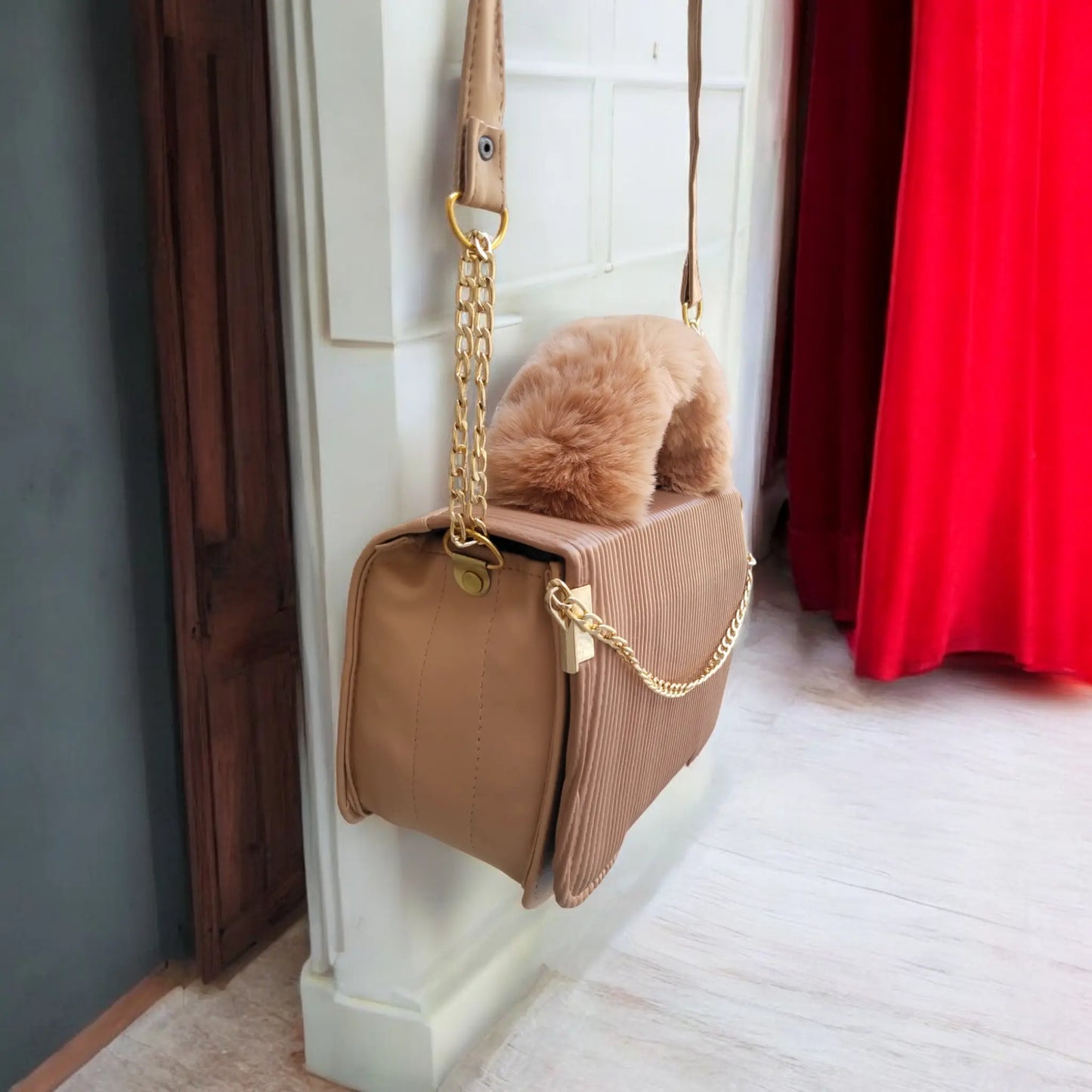 Stylish Chain Peach Satchel